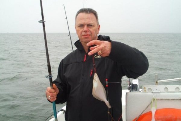 Vissen op de Oosterschelde, met huurboot, Dixhoorn
