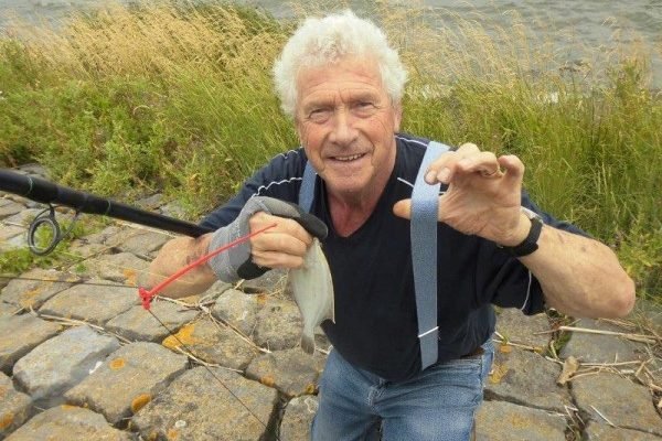 Henry en Jack, vissen op tong