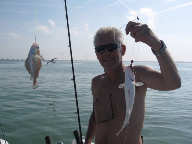 Buiten voor de Keerring met Johan