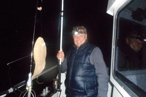 Tongvissen voor Domburg, met Northseacharters