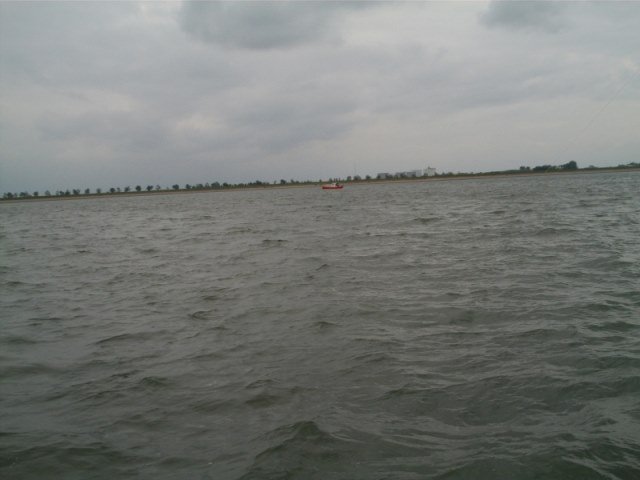 Nico huurt een boot