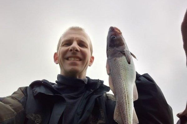 Stefan, vissen op Gul aan de Waterweg