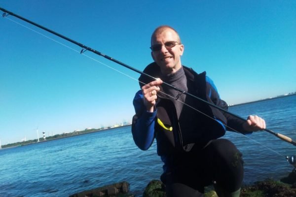 Stefan, vissen op Zeebaars, HvH