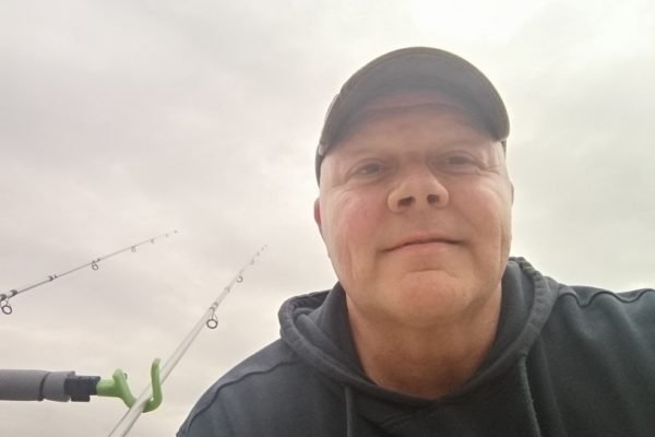 Gino, vissen aan de Westerschelde