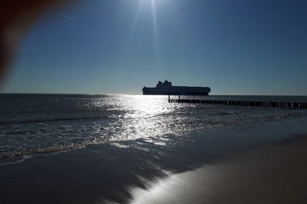 Nico, strandvissen aan Zoutelande