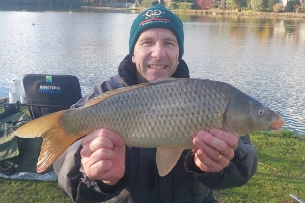 Karpertjes tikken met de methodfeeder